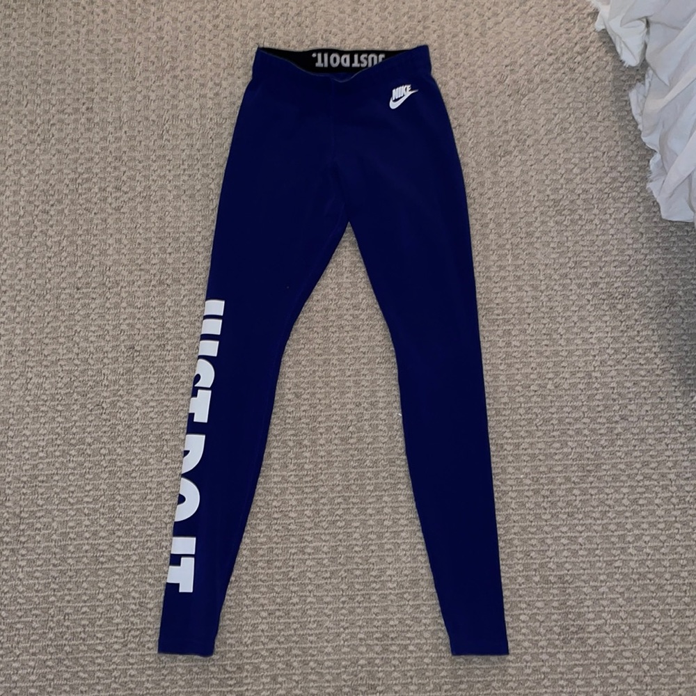 Women’s Nike leggings